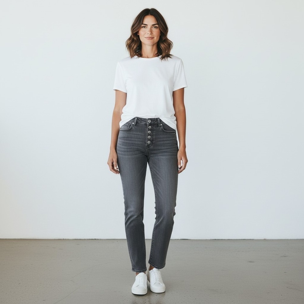 Cabi Womens 6 Button Fly Straight Gray Wash #4520 Cotton Blend Stretch Jeans New